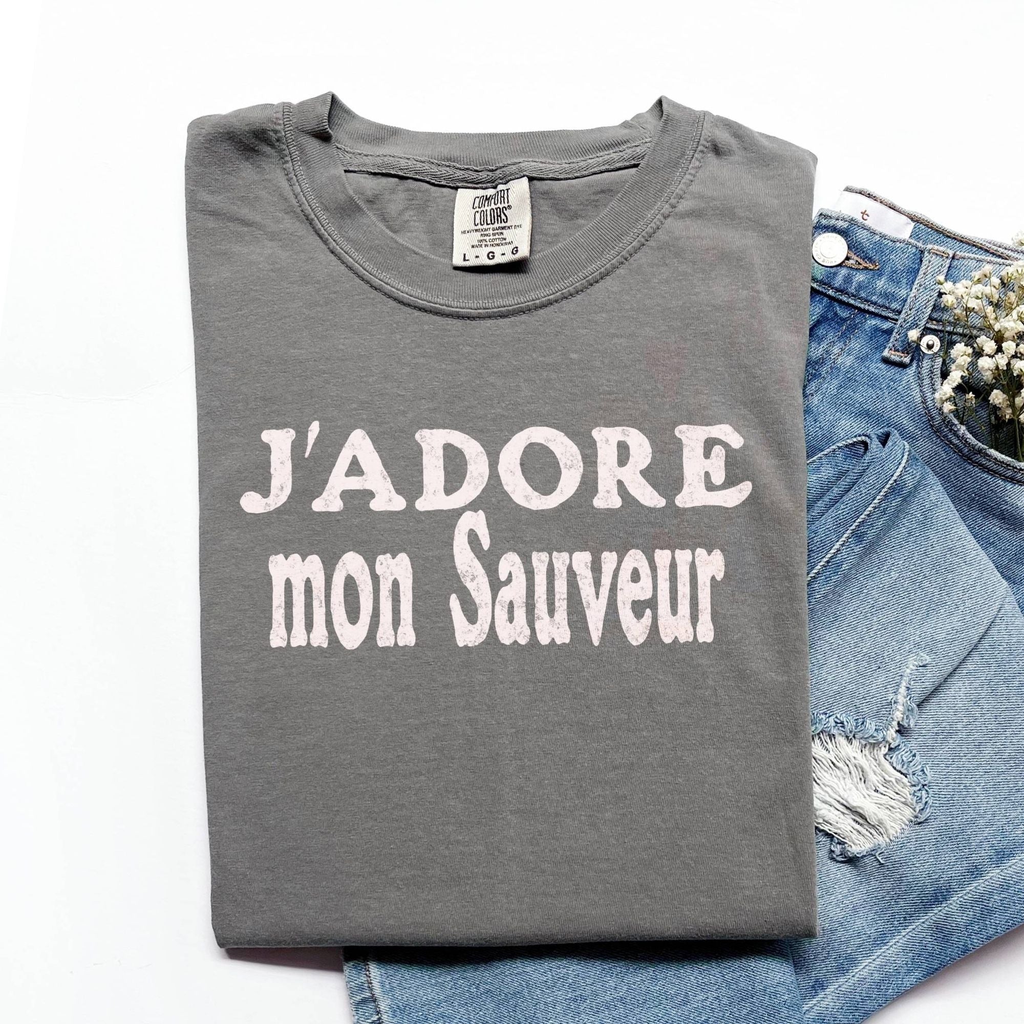 J'adore mon Sauveur (I adore my Savior) T-Shirt